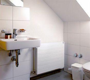 Swiss Star Guesthouse District 4 - Contactless Self Check-In Ζυρίχη Εξωτερικό φωτογραφία