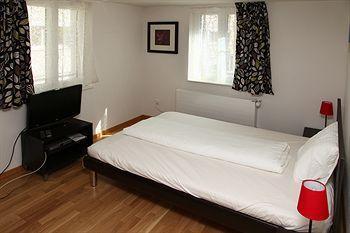 Swiss Star Guesthouse District 4 - Contactless Self Check-In Ζυρίχη Εξωτερικό φωτογραφία