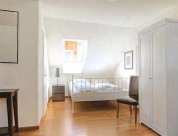 Swiss Star Guesthouse District 4 - Contactless Self Check-In Ζυρίχη Εξωτερικό φωτογραφία